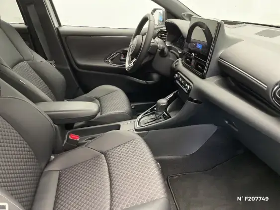 TOYOTA YARIS IV - voiture de démonstration - Photo 10