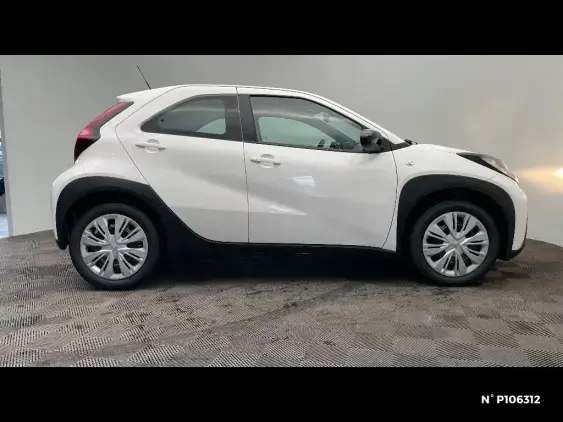 TOYOTA AYGO X - voiture de démonstration - Photo 5