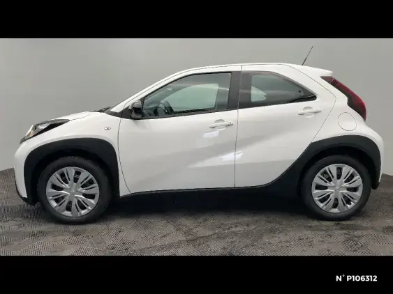 TOYOTA AYGO X - voiture de démonstration - Photo 2