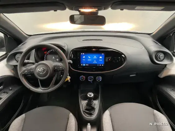 TOYOTA AYGO X - voiture de démonstration - Photo 9