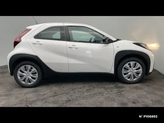 TOYOTA AYGO X - voiture de démonstration - Photo 5