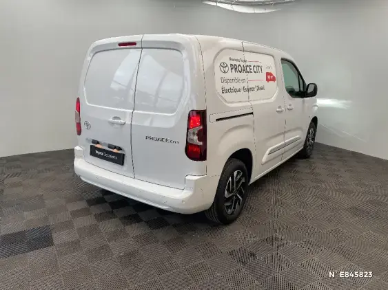 TOYOTA PROACE CITY - voiture de démonstration - Photo 4