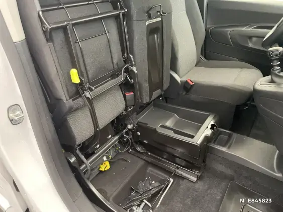 TOYOTA PROACE CITY - voiture de démonstration - Photo 38