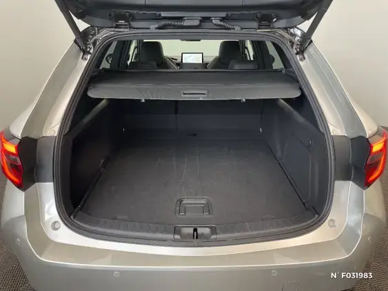 TOYOTA COROLLA TOURING SPT X - voiture de démonstration - Photo 7