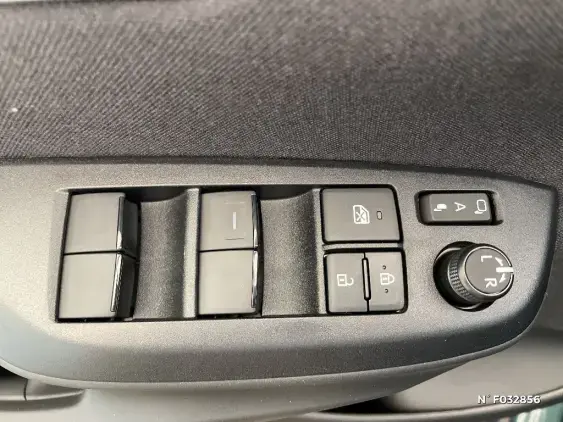 TOYOTA YARIS CROSS I - voiture de démonstration - Photo 27