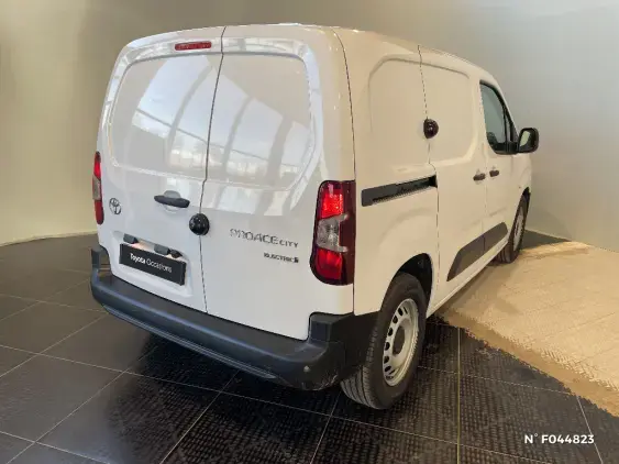 TOYOTA PROACE CITY ELECTRIQUE - voiture de démonstration - Photo 4