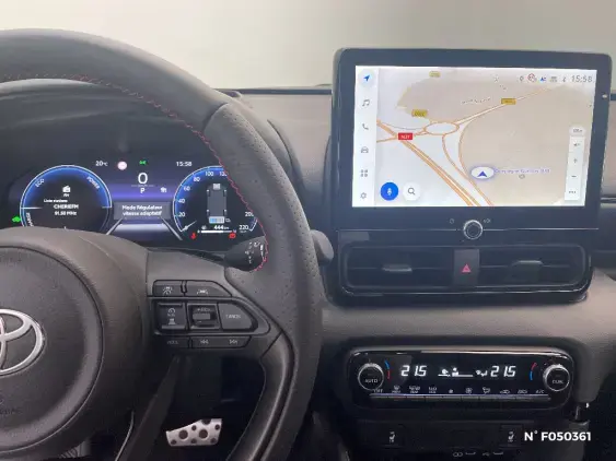 TOYOTA YARIS IV - voiture de démonstration - Photo 13