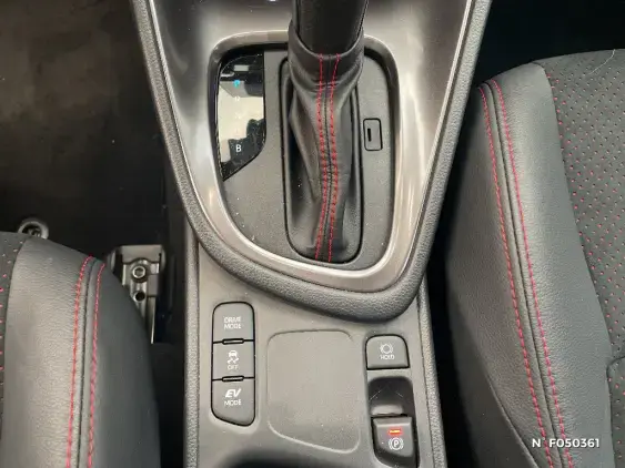 TOYOTA YARIS IV - voiture de démonstration - Photo 35