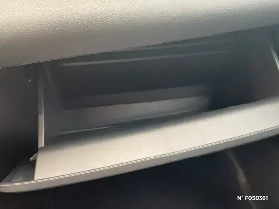 TOYOTA YARIS IV - voiture de démonstration - Photo 36