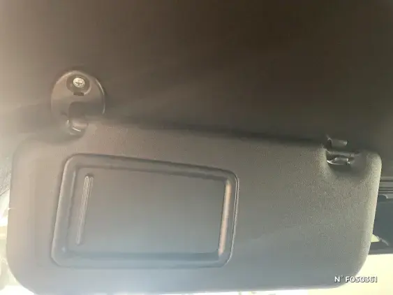 TOYOTA YARIS IV - voiture de démonstration - Photo 38