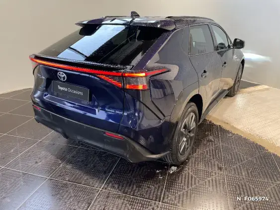 TOYOTA BZ4X - voiture de démonstration - Photo 4