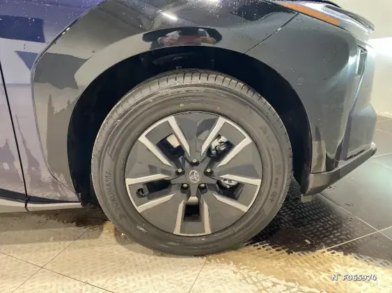 TOYOTA BZ4X - voiture de démonstration - Photo 8