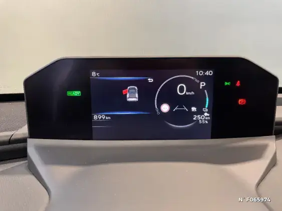 TOYOTA BZ4X - voiture de démonstration - Photo 12