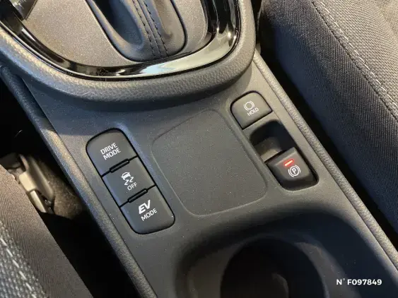 TOYOTA YARIS CROSS I - voiture de démonstration - Photo 36