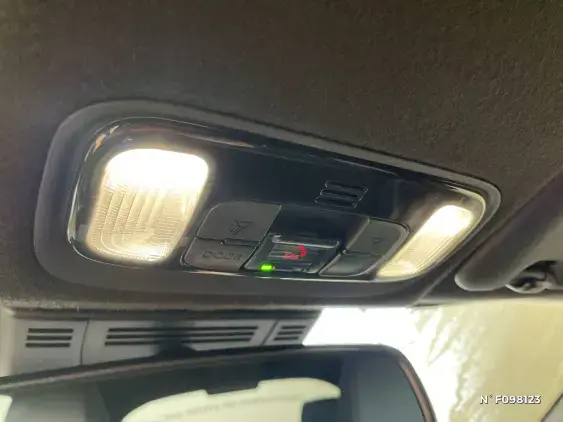 TOYOTA YARIS IV - voiture de démonstration - Photo 40