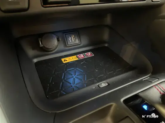 TOYOTA RAV4 V - voiture de démonstration - Photo 28