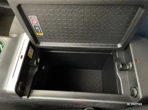 TOYOTA RAV 4 VI - voiture de démonstration - Photo 31