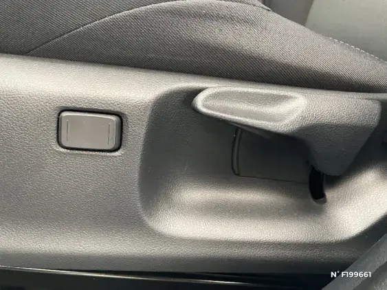 TOYOTA YARIS CROSS - voiture de démonstration - Photo 29
