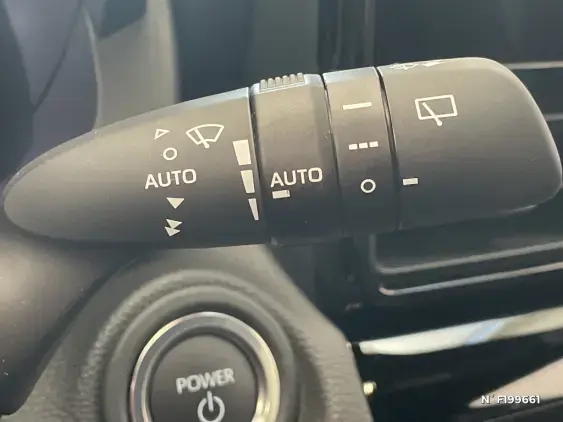 TOYOTA YARIS CROSS - voiture de démonstration - Photo 31