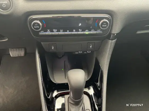 TOYOTA YARIS IV - voiture de démonstration - Photo 36