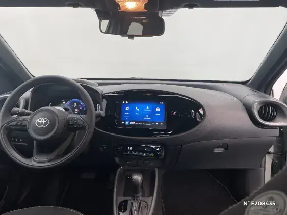 TOYOTA AYGO X - voiture de démonstration - Photo 9