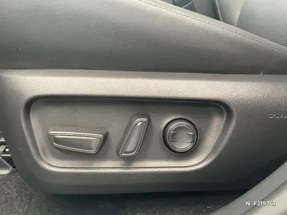 TOYOTA RAV 4 VI - voiture de démonstration - Photo 30