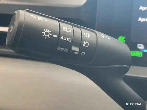 TOYOTA RAV 4 VI - voiture de démonstration - Photo 33