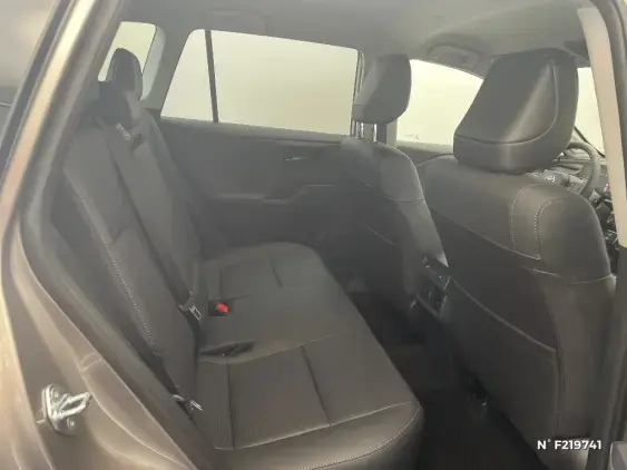 TOYOTA RAV 4 VI - voiture de démonstration - Photo 11