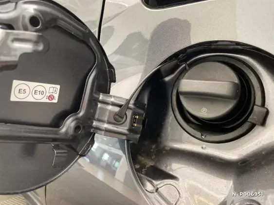 TOYOTA YARIS IV - voiture de démonstration - Photo 36