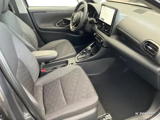 TOYOTA YARIS IV - voiture de démonstration - Photo 10