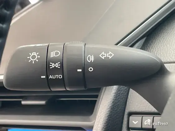 TOYOTA PRIUS V - voiture de démonstration - Photo 33