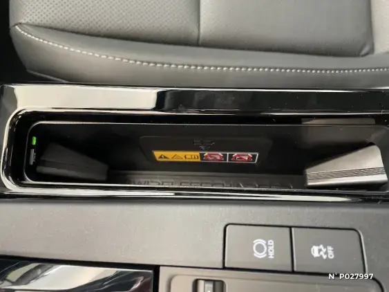 TOYOTA PRIUS V - voiture de démonstration - Photo 39