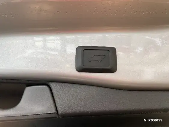 TOYOTA RAV4 V - voiture de démonstration - Photo 40