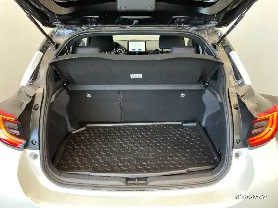 TOYOTA YARIS IV - voiture de démonstration - Photo 7