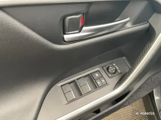 TOYOTA RAV4 V - voiture de démonstration - Photo 29