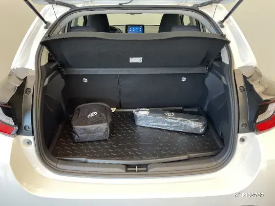 TOYOTA YARIS IV - voiture de démonstration - Photo 7