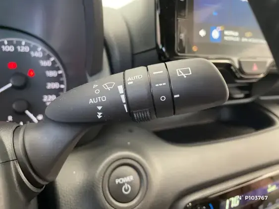 TOYOTA YARIS IV - voiture de démonstration - Photo 34