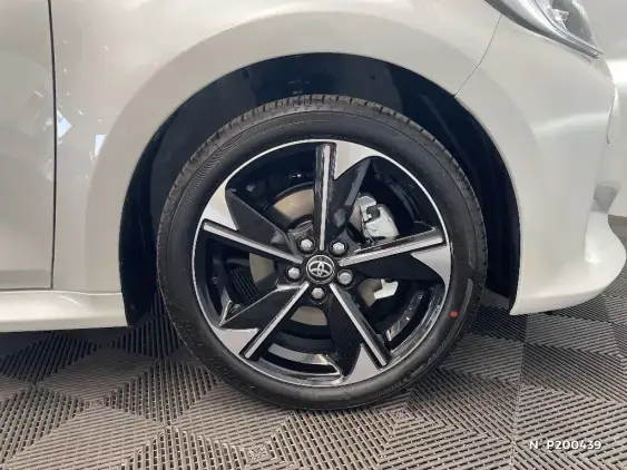 TOYOTA YARIS IV - voiture de démonstration - Photo 8