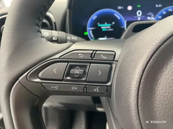 TOYOTA YARIS IV - voiture de démonstration - Photo 32