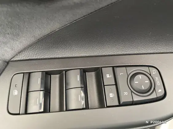 TOYOTA C-HR II - voiture de démonstration - Photo 30
