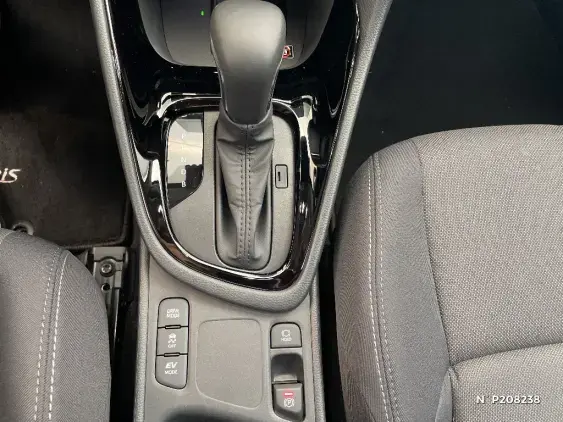 TOYOTA YARIS IV - voiture de démonstration - Photo 38
