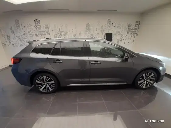 TOYOTA COROLLA TOURING SPT X - voiture de démonstration - Photo 5