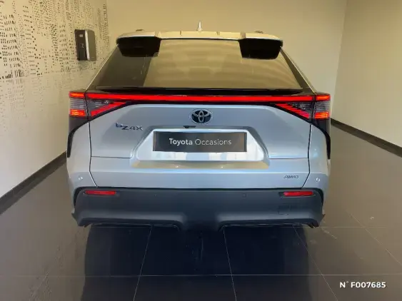 TOYOTA BZ4X - voiture de démonstration - Photo 6