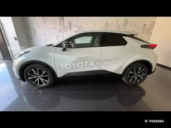TOYOTA C-HR II - voiture de démonstration - Photo 2
