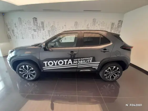 TOYOTA YARIS CROSS I - voiture de démonstration - Photo 2