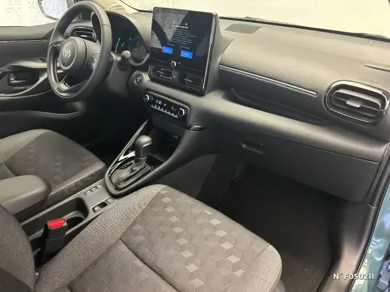 TOYOTA YARIS IV - voiture de démonstration - Photo 10