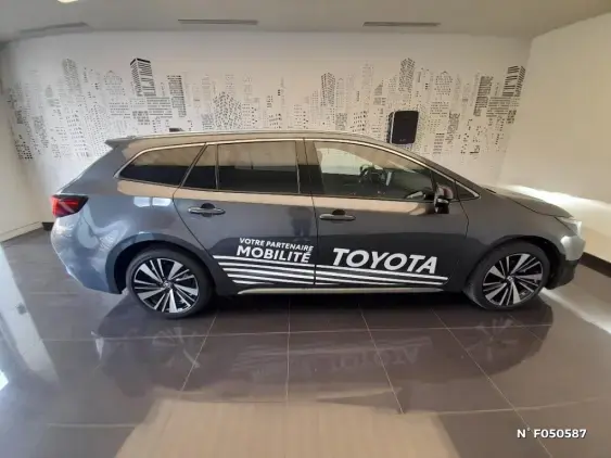 TOYOTA COROLLA TOURING SPT X - voiture de démonstration - Photo 5