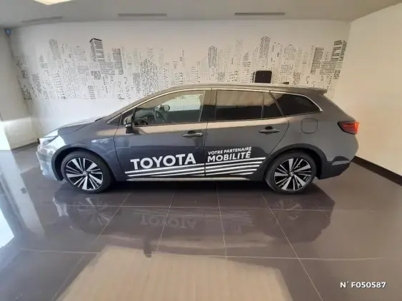 TOYOTA COROLLA TOURING SPT X - voiture de démonstration - Photo 2