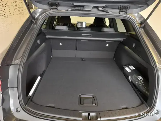 TOYOTA COROLLA TOURING SPT X - voiture de démonstration - Photo 7