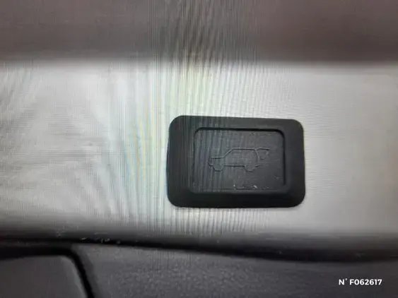 TOYOTA RAV4 V - voiture de démonstration - Photo 26